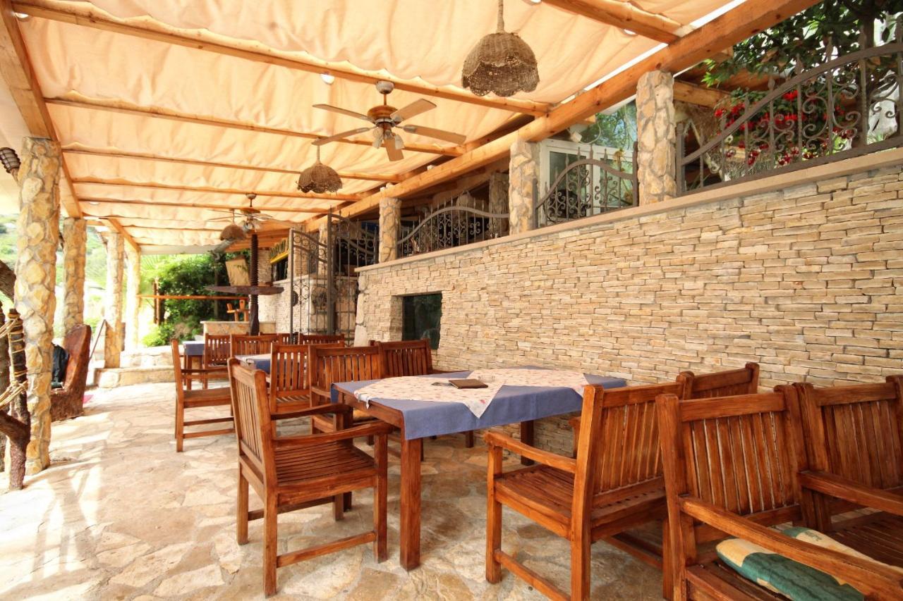 Apartments By The Sea Hvar - 10430 Hvar Town Bagian luar foto