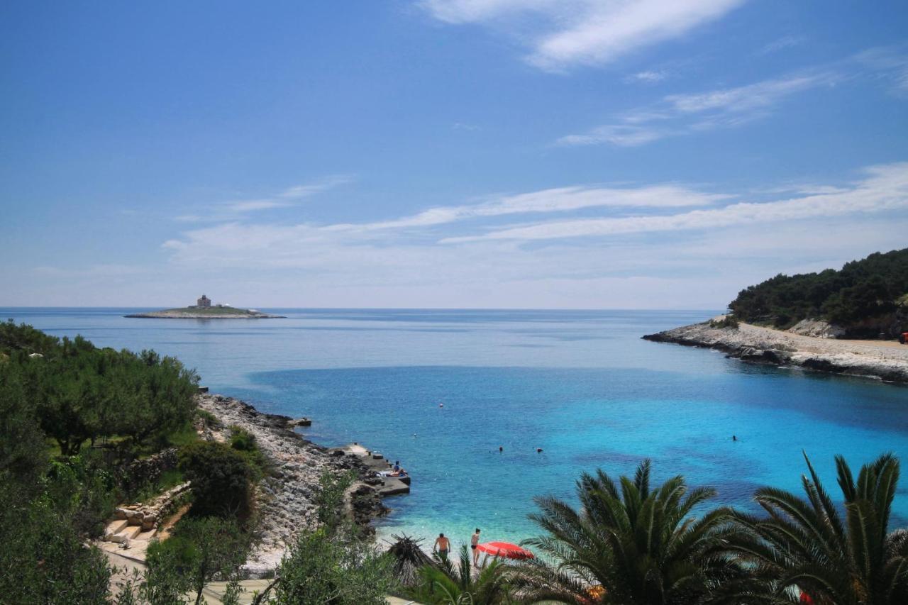 Apartments By The Sea Hvar - 10430 Hvar Town Bagian luar foto